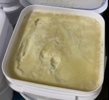 Reine natürliche Weißcreme Honig Schneecreme Honig